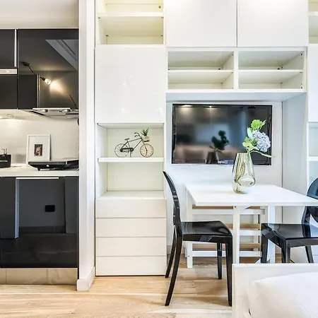Beplace Cenacolo Apartman *